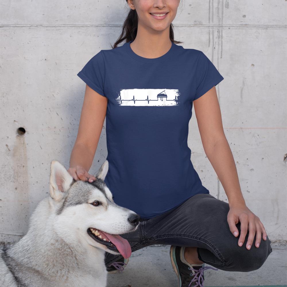 Vintage Heartbeat Piano T-Shirt Grand Piano Pianist Gift T-Shirt